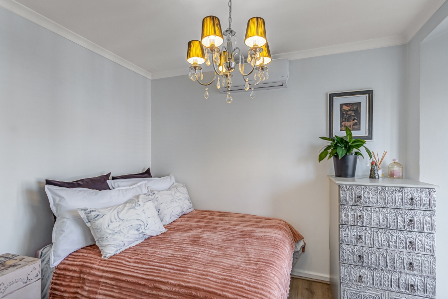 2 Bedroom Property for Sale in Bryanston Gauteng