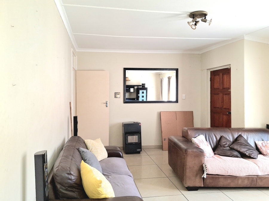 3 Bedroom Property for Sale in Sophiatown Gauteng