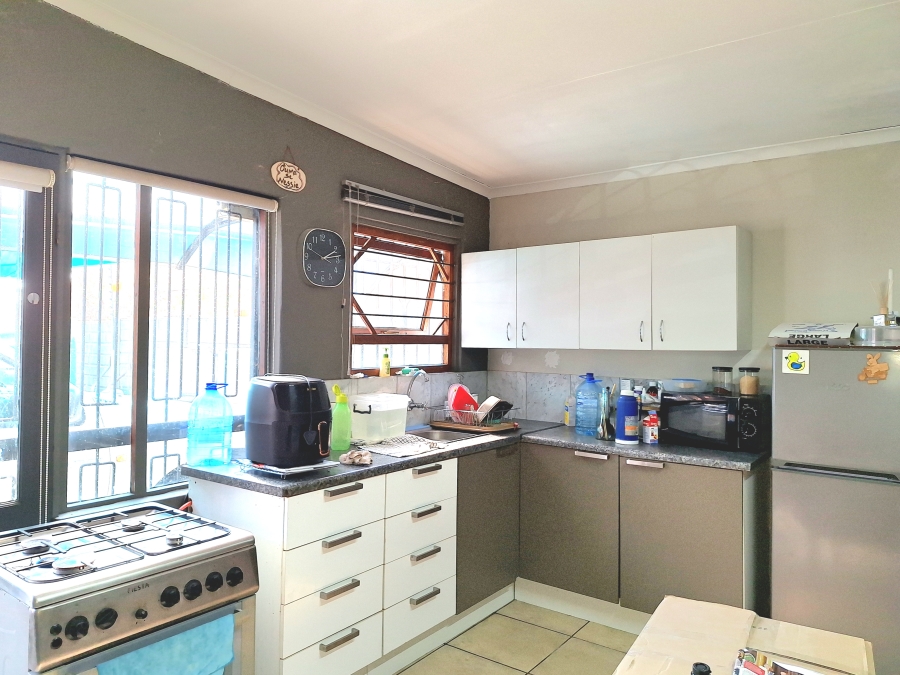 3 Bedroom Property for Sale in Sophiatown Gauteng