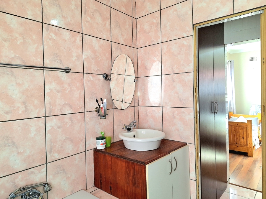 3 Bedroom Property for Sale in Sophiatown Gauteng