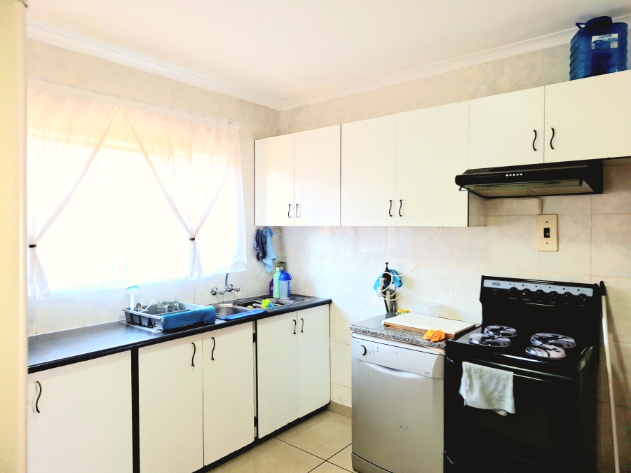 3 Bedroom Property for Sale in Sophiatown Gauteng