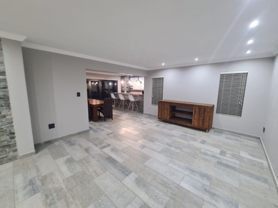 3 Bedroom Property for Sale in Risiville Gauteng