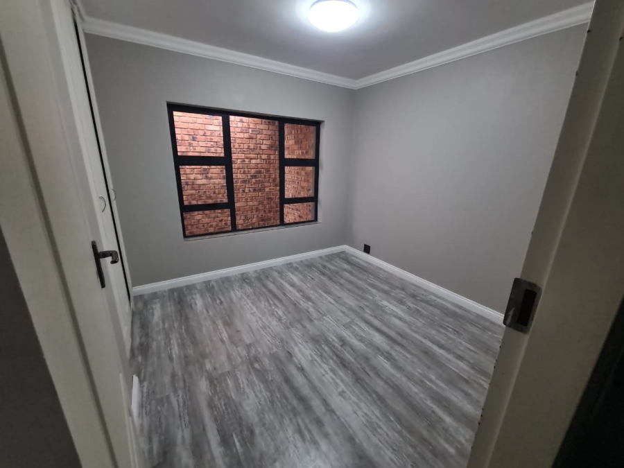 3 Bedroom Property for Sale in Risiville Gauteng