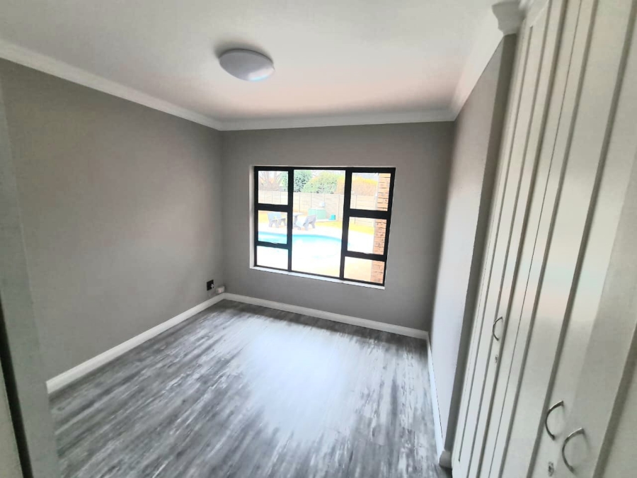 3 Bedroom Property for Sale in Risiville Gauteng