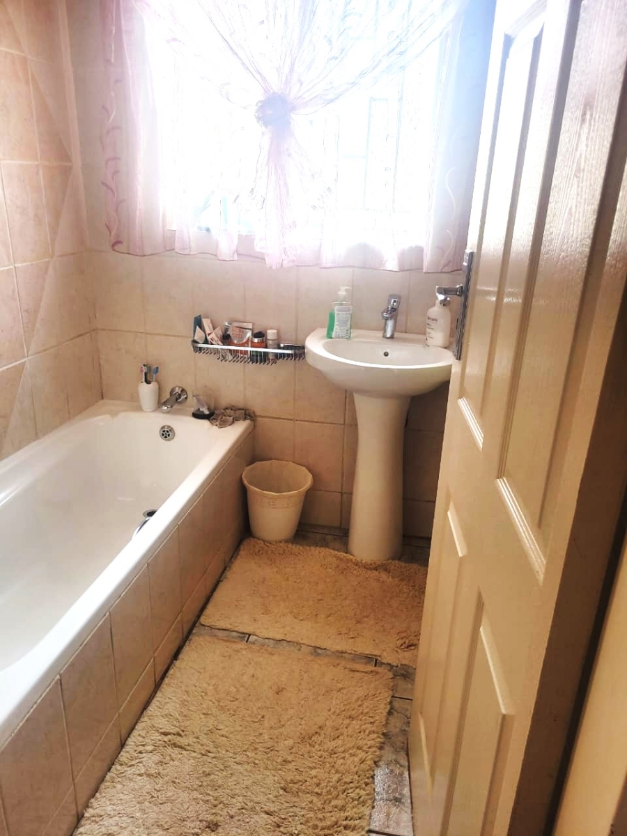 3 Bedroom Property for Sale in Clarina Gauteng