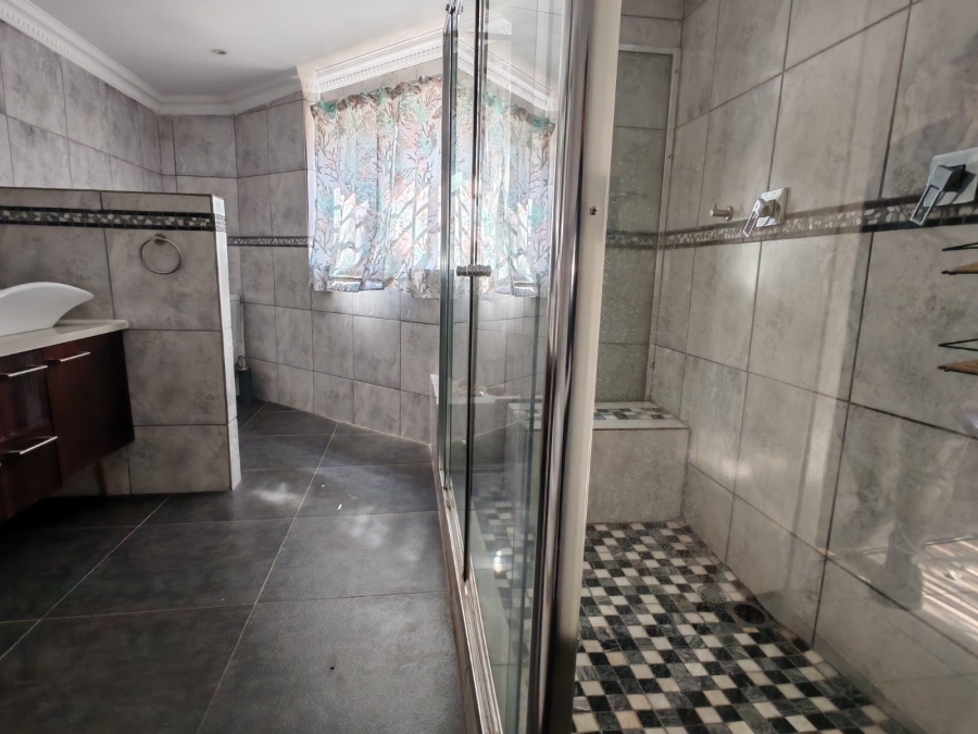 To Let 3 Bedroom Property for Rent in Randpark Ridge Gauteng