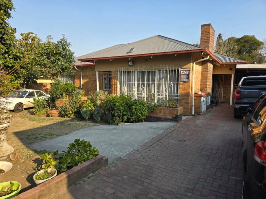 4 Bedroom Property for Sale in Roseacre Gauteng
