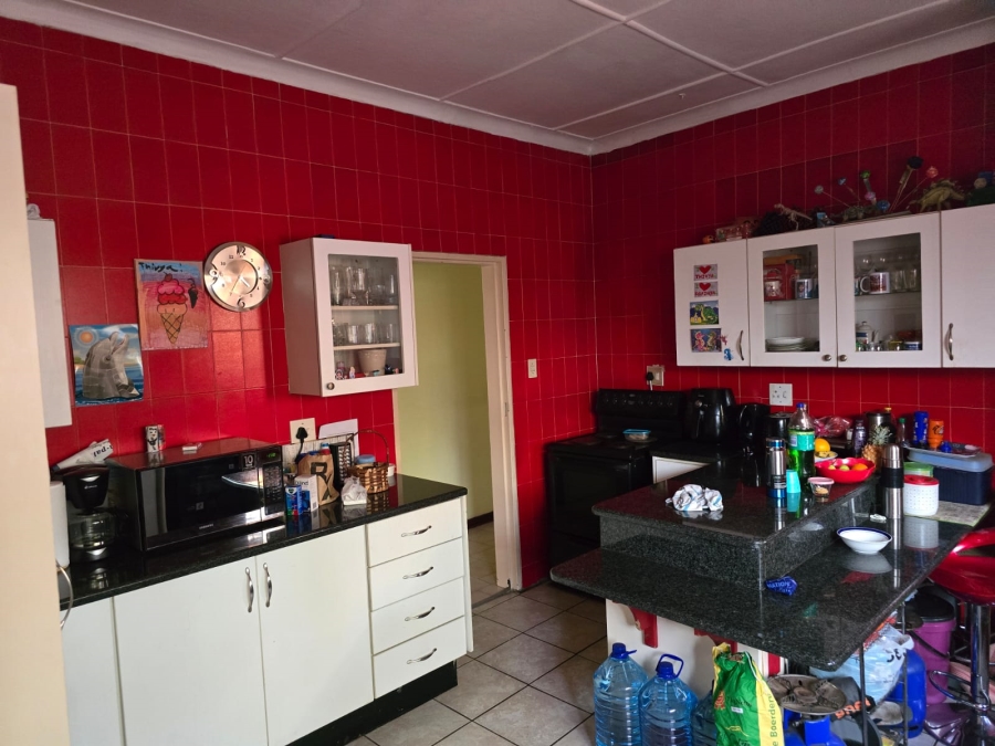 4 Bedroom Property for Sale in Roseacre Gauteng