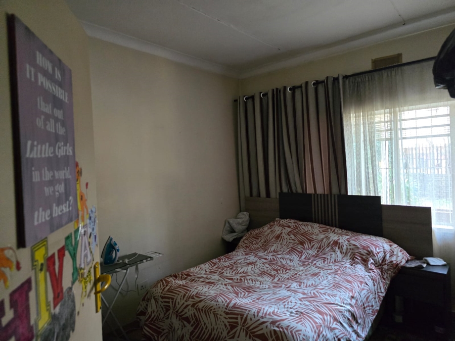 4 Bedroom Property for Sale in Roseacre Gauteng