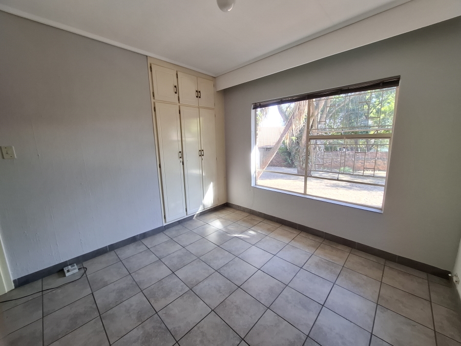 To Let 3 Bedroom Property for Rent in Faerie Glen Gauteng