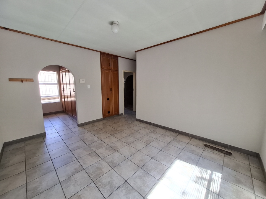 To Let 3 Bedroom Property for Rent in Faerie Glen Gauteng