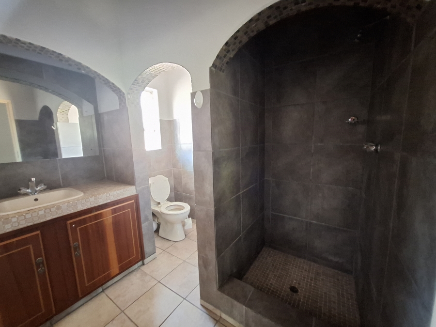 To Let 3 Bedroom Property for Rent in Faerie Glen Gauteng