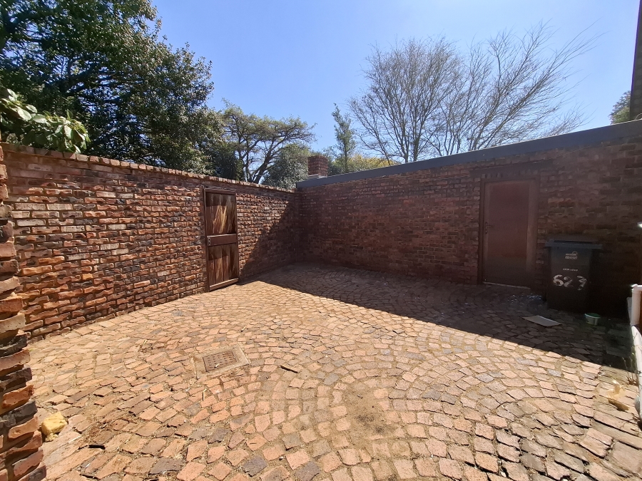 To Let 3 Bedroom Property for Rent in Faerie Glen Gauteng