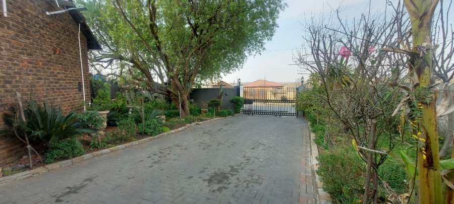 3 Bedroom Property for Sale in Norkem Park Gauteng