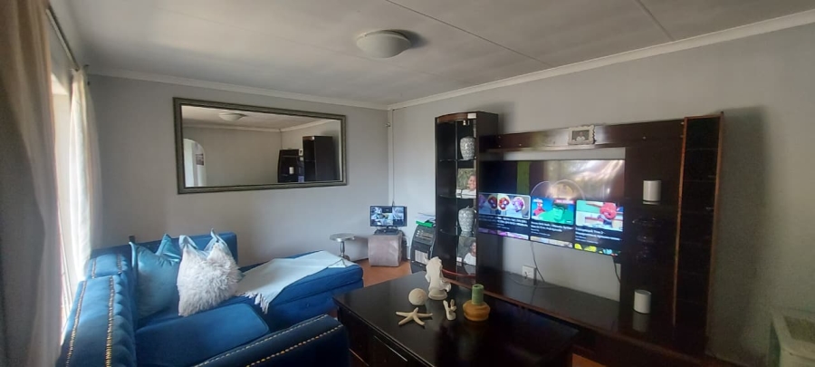 3 Bedroom Property for Sale in Norkem Park Gauteng