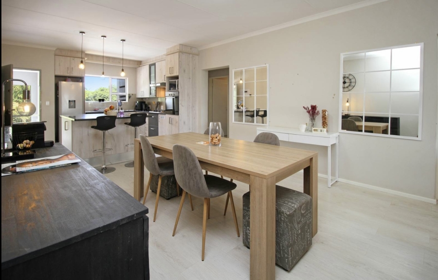 To Let 3 Bedroom Property for Rent in North Riding Gauteng