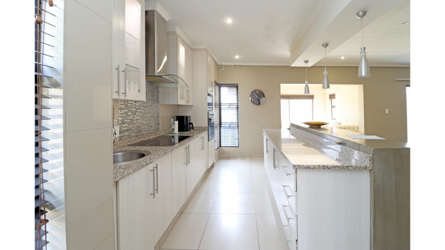 3 Bedroom Property for Sale in Thatchfield Hills Gauteng