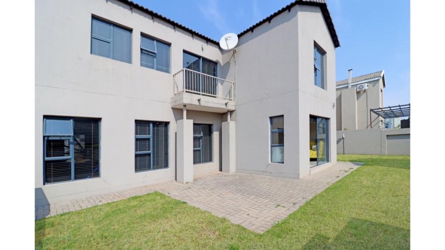 3 Bedroom Property for Sale in Thatchfield Hills Gauteng