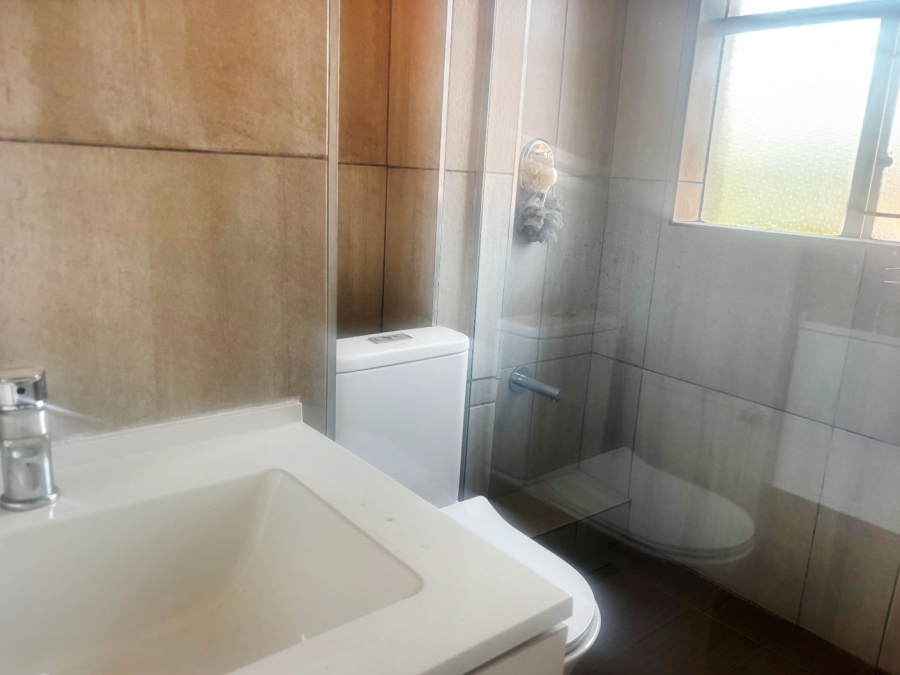 3 Bedroom Property for Sale in Strathavon Gauteng