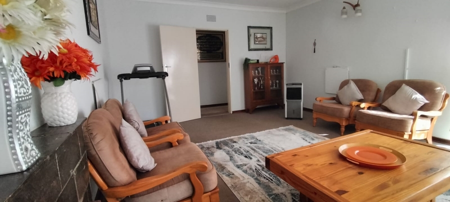4 Bedroom Property for Sale in Greenhills Gauteng