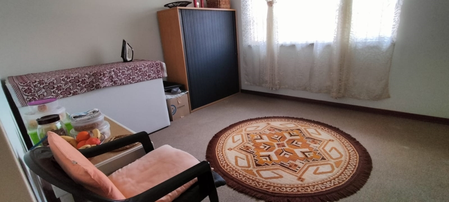 4 Bedroom Property for Sale in Greenhills Gauteng