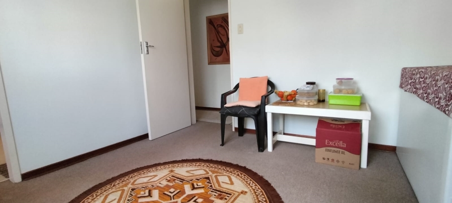 4 Bedroom Property for Sale in Greenhills Gauteng