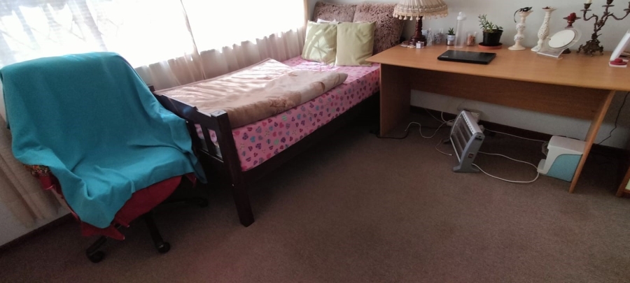 4 Bedroom Property for Sale in Greenhills Gauteng