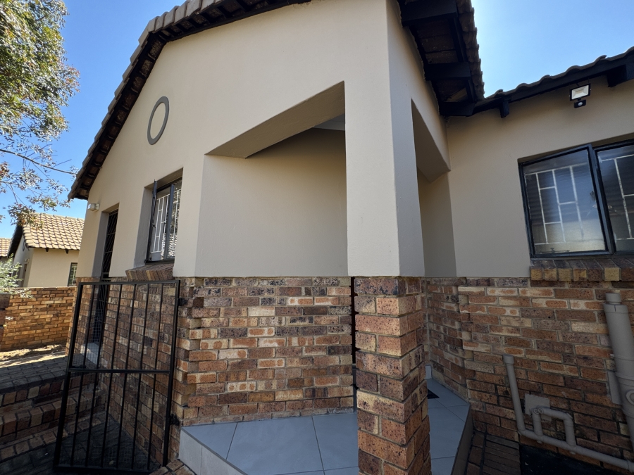 3 Bedroom Property for Sale in Kyalami Hills Gauteng