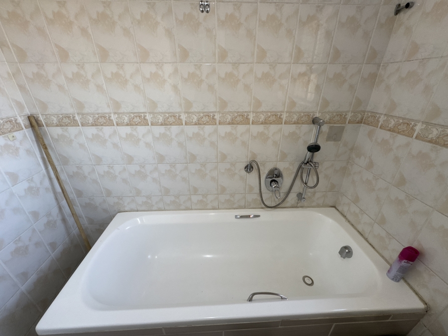 3 Bedroom Property for Sale in Kyalami Hills Gauteng