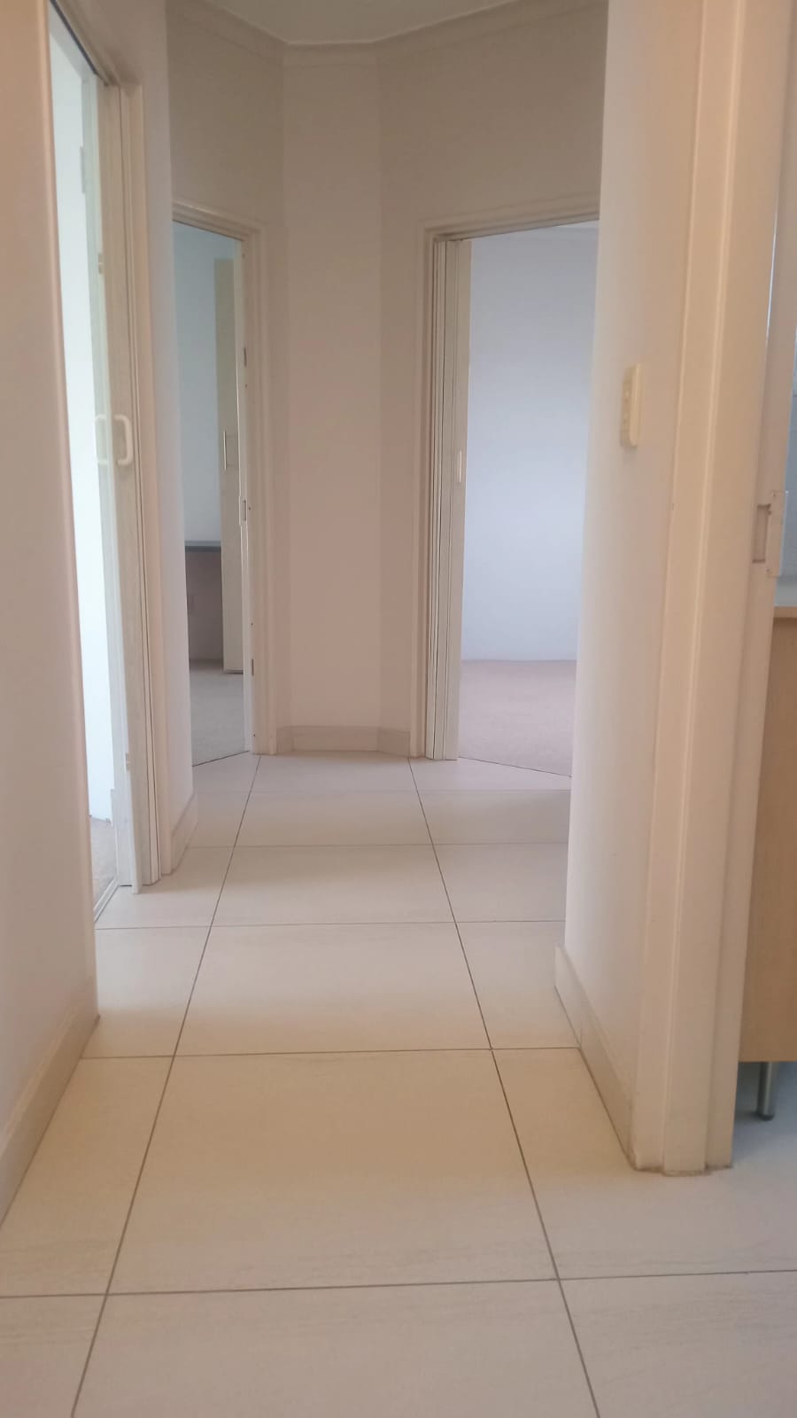 To Let 3 Bedroom Property for Rent in Glen Marais Gauteng