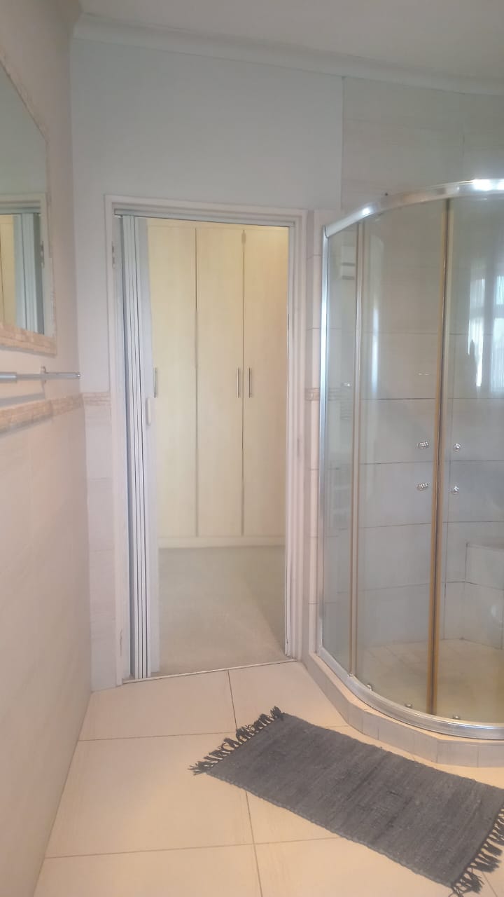 To Let 3 Bedroom Property for Rent in Glen Marais Gauteng