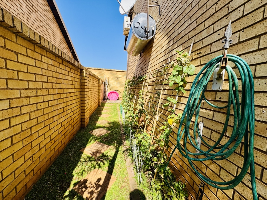 3 Bedroom Property for Sale in Montana Gauteng