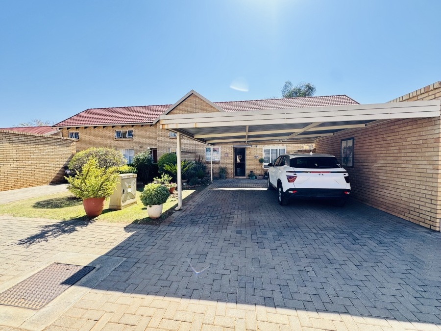 3 Bedroom Property for Sale in Montana Gauteng