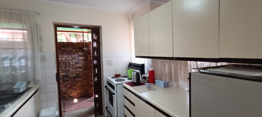 2 Bedroom Property for Sale in Amandasig Gauteng