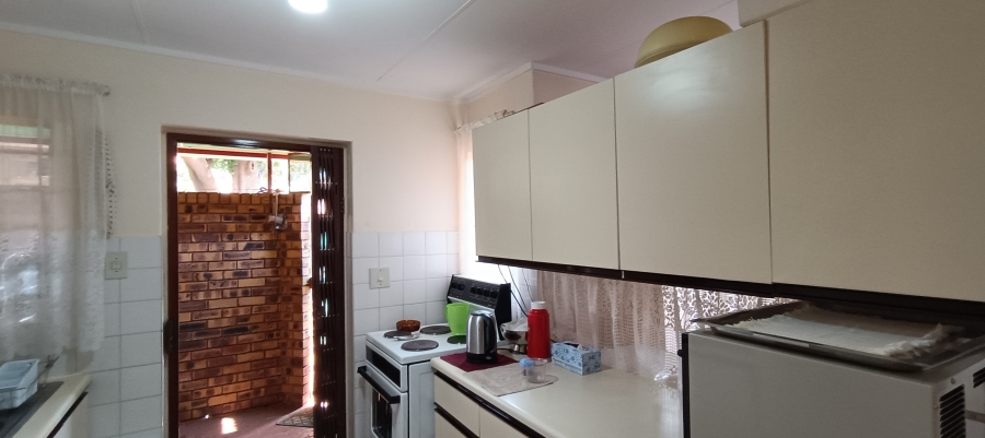 2 Bedroom Property for Sale in Amandasig Gauteng