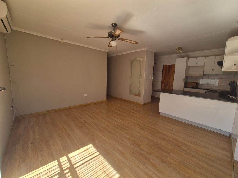 2 Bedroom Property for Sale in Eike Park Gauteng