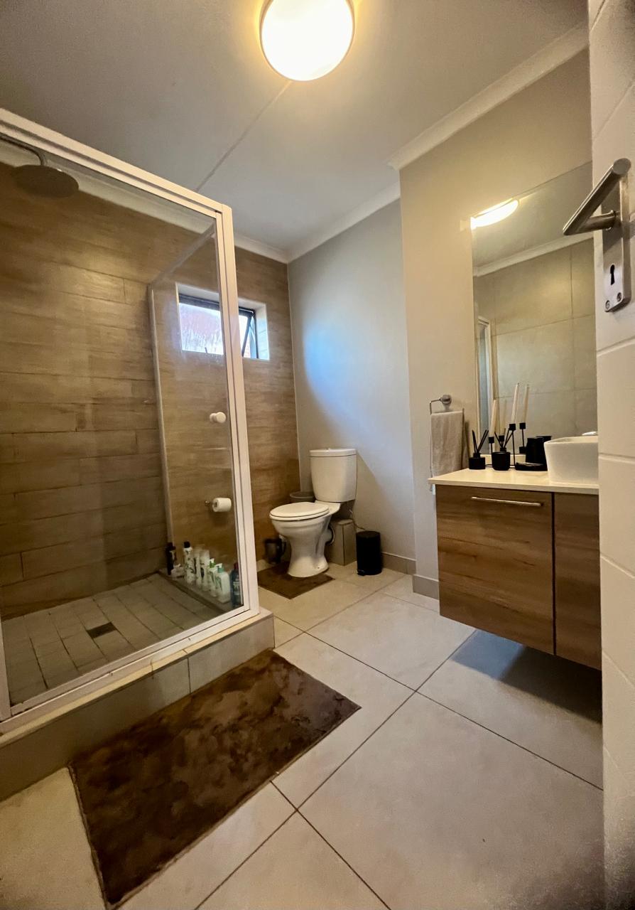 To Let 2 Bedroom Property for Rent in Glen Marais Gauteng