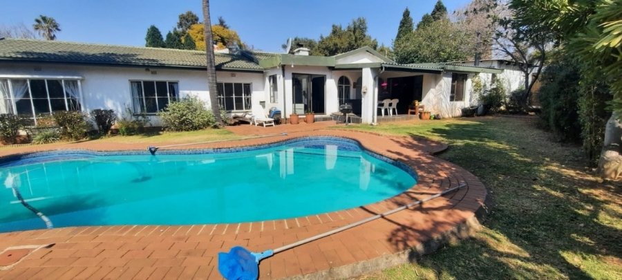 3 Bedroom Property for Sale in Weltevreden Park Gauteng