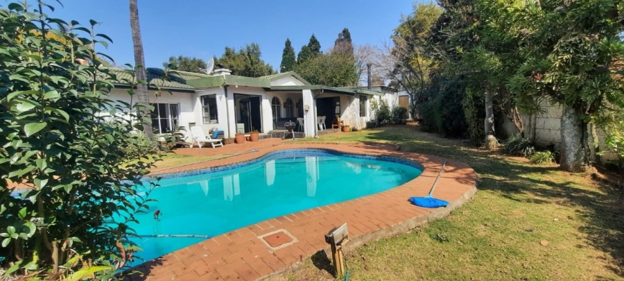 3 Bedroom Property for Sale in Weltevreden Park Gauteng