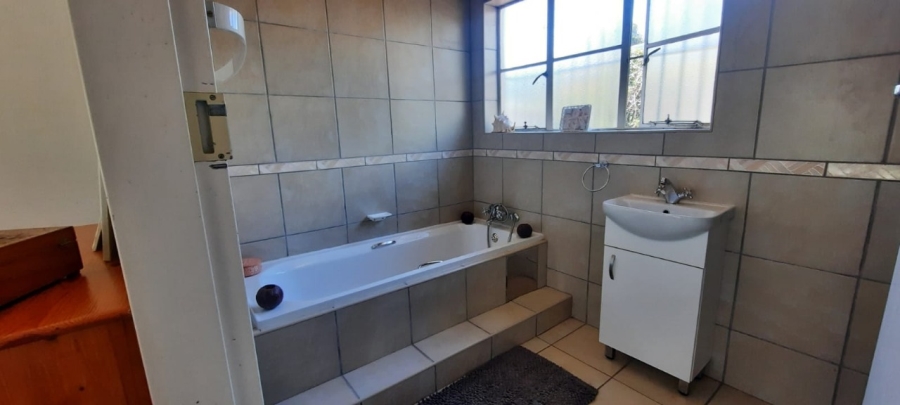 3 Bedroom Property for Sale in Weltevreden Park Gauteng