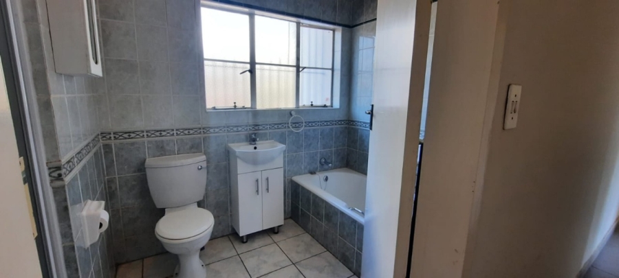 3 Bedroom Property for Sale in Weltevreden Park Gauteng