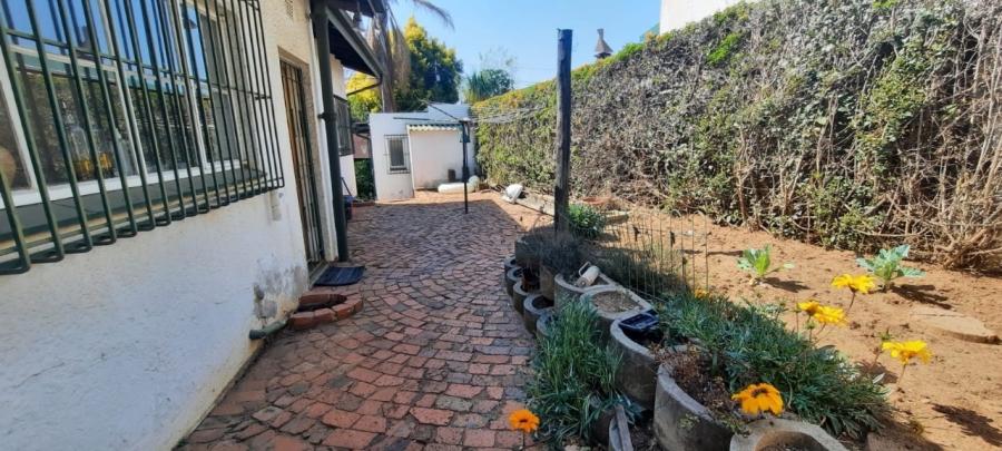 3 Bedroom Property for Sale in Weltevreden Park Gauteng