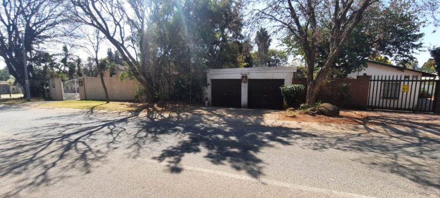 3 Bedroom Property for Sale in Weltevreden Park Gauteng