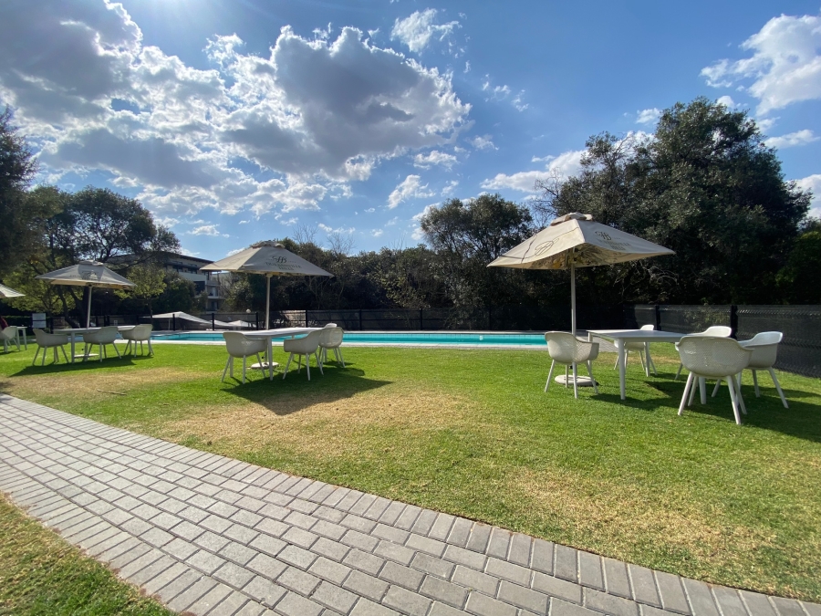 1 Bedroom Property for Sale in Fourways Gauteng