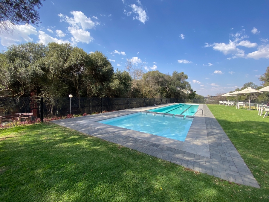 1 Bedroom Property for Sale in Fourways Gauteng