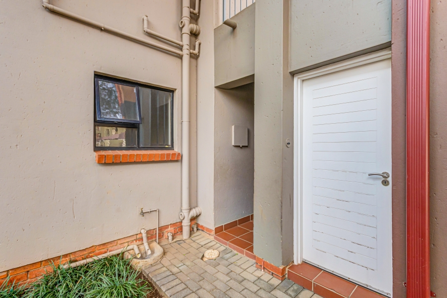 2 Bedroom Property for Sale in North Riding Gauteng