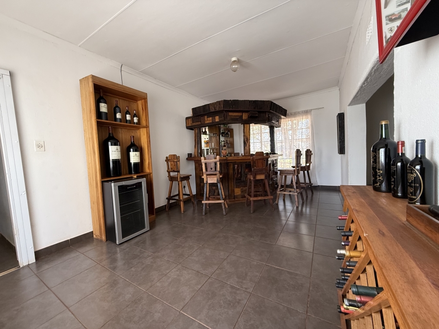 9 Bedroom Property for Sale in Tarlton Gauteng