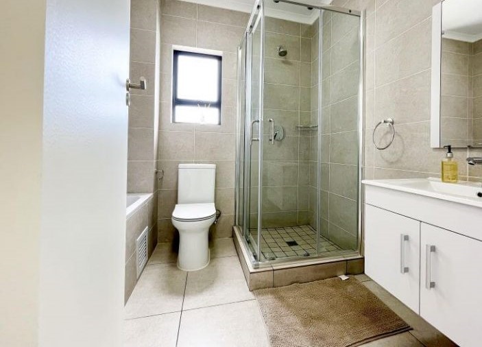 To Let 2 Bedroom Property for Rent in North Riding Gauteng