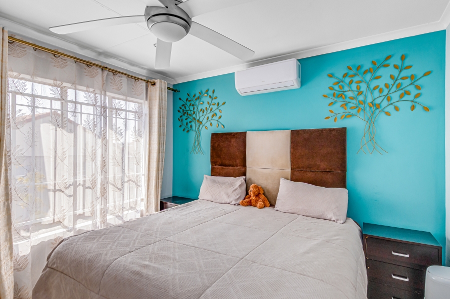 2 Bedroom Property for Sale in Sunninghill Gauteng