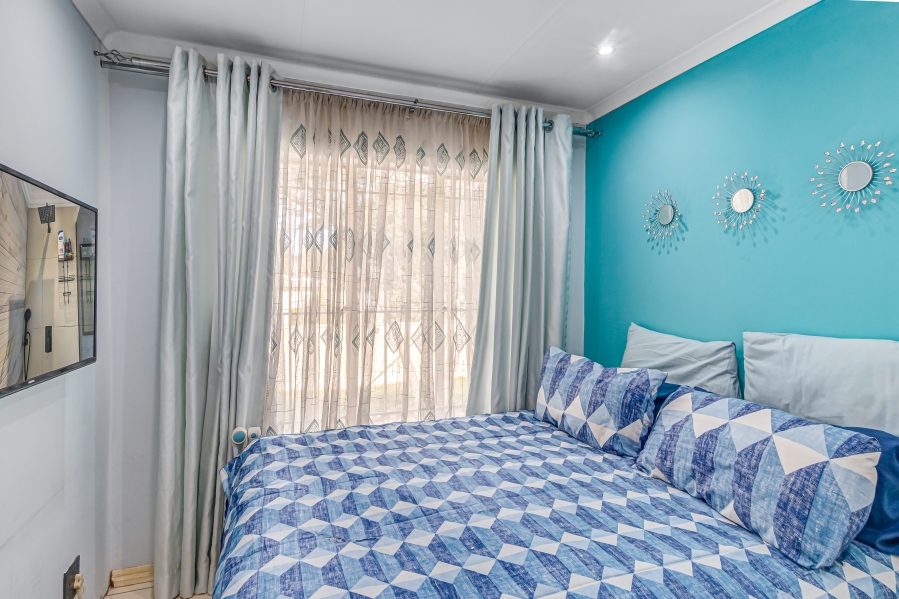 2 Bedroom Property for Sale in Sunninghill Gauteng